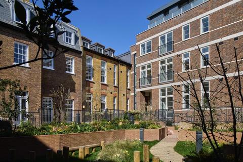 undefined, Richmond Square, 44 Kew Foot Road, Richmond, TW9