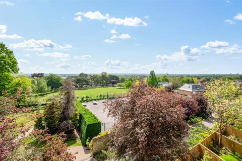 2 bedroom apartment to rent, Cottenham Park Road, Wimbledon, SW20