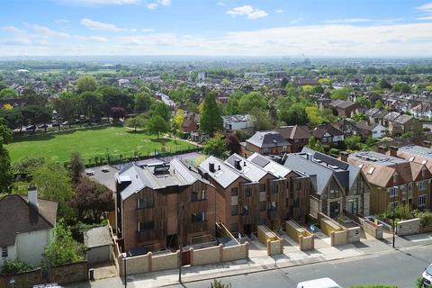 2 bedroom apartment to rent, Cottenham Park Road, Wimbledon, SW20