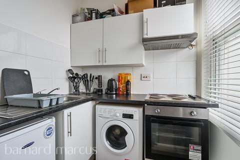 1 bedroom flat to rent, Archway Road, Highgate, London