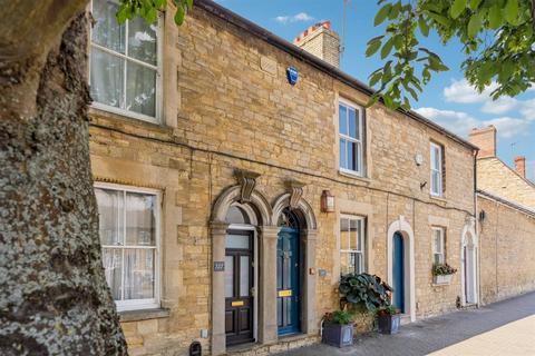 3 bedroom townhouse for sale, High Street, Olney