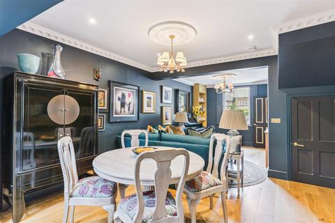 3 bedroom townhouse for sale, High Street, Olney