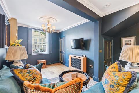 3 bedroom townhouse for sale, High Street, Olney