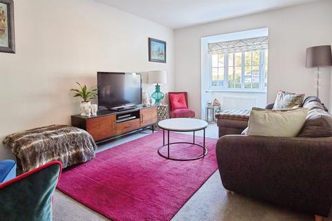 3 bedroom semi-detached house for sale, Hawthorn Way, Birmingham