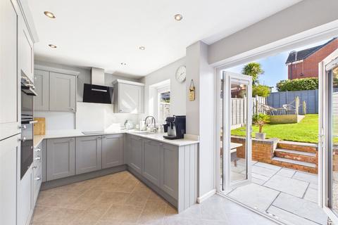 3 bedroom semi-detached house for sale, Millhams Avenue, Lyppard Woodgreen, Worcester, Worcestershire, WR4