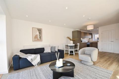 3 bedroom semi-detached house for sale, Ghyllgrove Close, Basildon