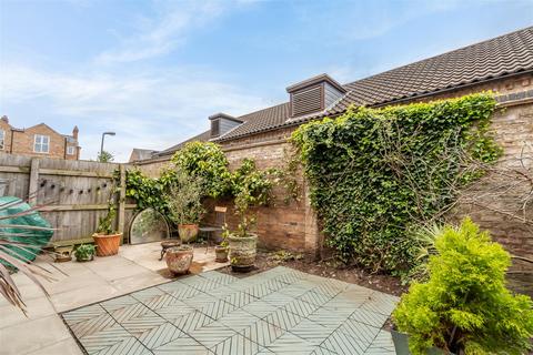 undefined, Pulleyn Mews, York YO30