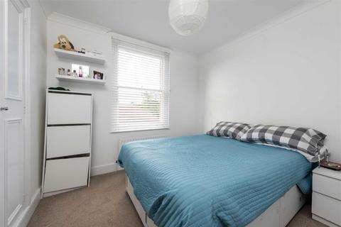 1 bedroom flat to rent, Hamilton House, 8-10 Malbrook Road, Putney