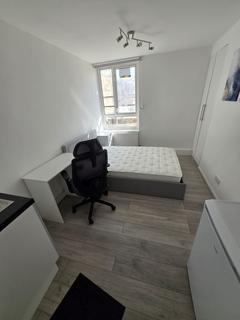 1 bedroom detached house to rent, london W10