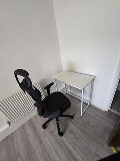 1 bedroom detached house to rent, london W10