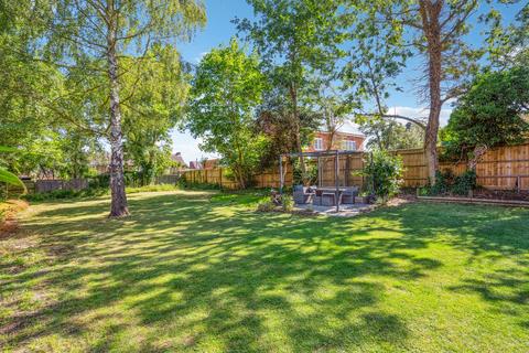 Candlemas Lane, Beaconsfield, HP9