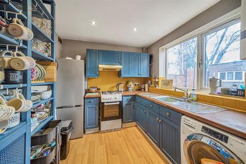 2 bedroom semi-detached house for sale, Prince Henry Road, London SE7