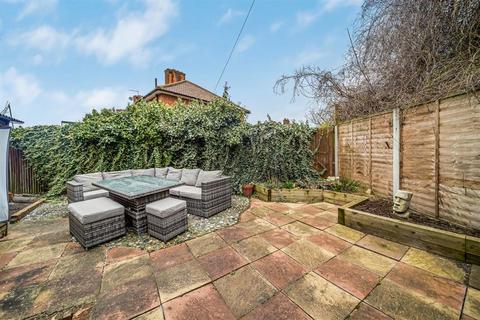 2 bedroom semi-detached house for sale, Prince Henry Road, London SE7