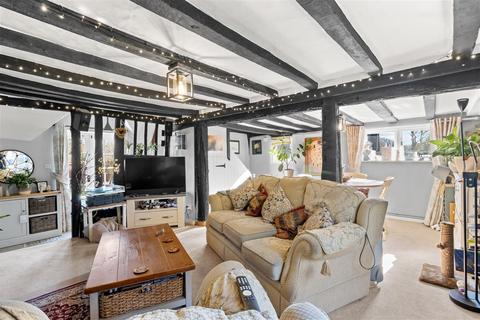 2 bedroom cottage for sale, Vicarage Road, Hailsham