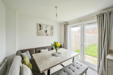 3 bedroom terraced house for sale, Dutchman Way, Bessacarr, Doncaster