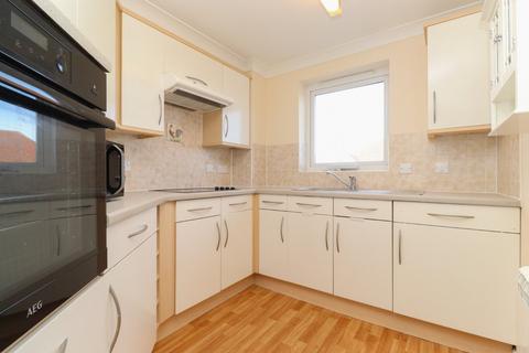2 bedroom flat for sale, Harold Road, Margate, Kent, CT9