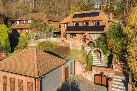 5 bedroom house for sale, Hillside Road, Penn, HP10