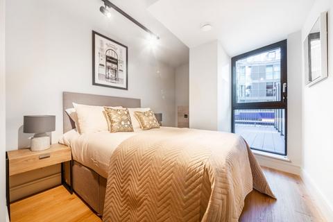 2 bedroom flat to rent, Tower Bridge Road, London SE1