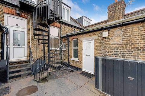 undefined, South Ealing Road, London W5