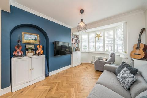 undefined, Fulwell Park Avenue, Twickenham TW2