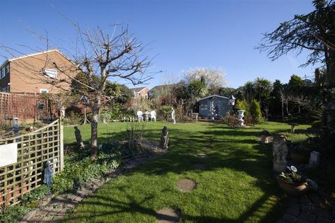 undefined, Chatsworth Close, Burbage, Hinckley