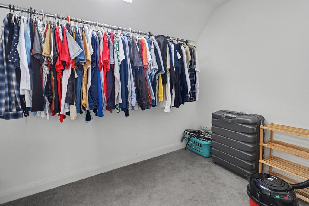 Walk In Wardrobe