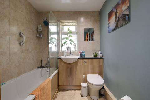 2 bedroom flat for sale, WYNTON WAY, FAREHAM