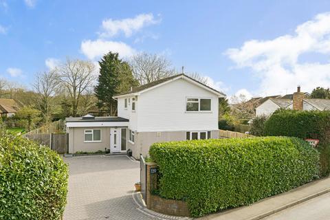 4 bedroom detached house for sale, Front Road, Woodchurch, Ashford, Kent, TN26