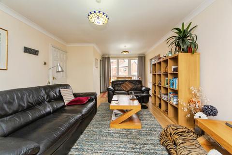 3 bedroom flat for sale, Priory Wharf, BIRKENHEAD, Merseyside, CH41
