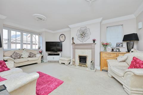 3 bedroom detached bungalow for sale, Foxglove Drive, Dereham