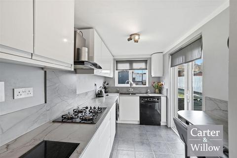 3 bedroom terraced house for sale, Broad Street, Essex