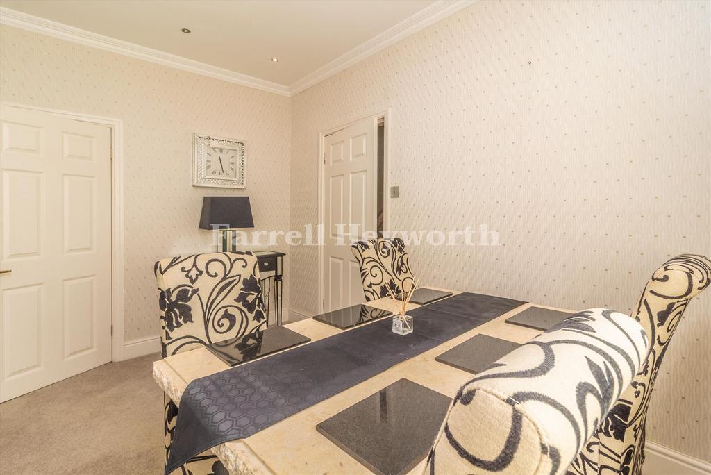 Dining Room image 2