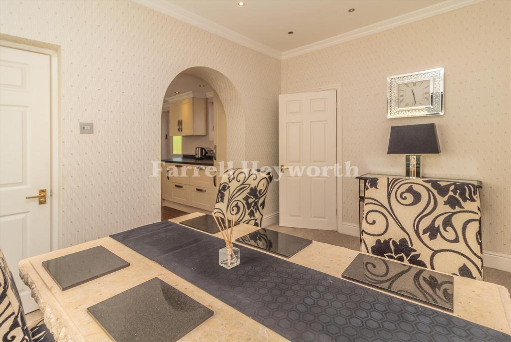 Dining Room image 3