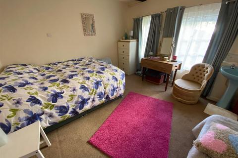 undefined, 52a Worcester RoadMalvernWorcestershire