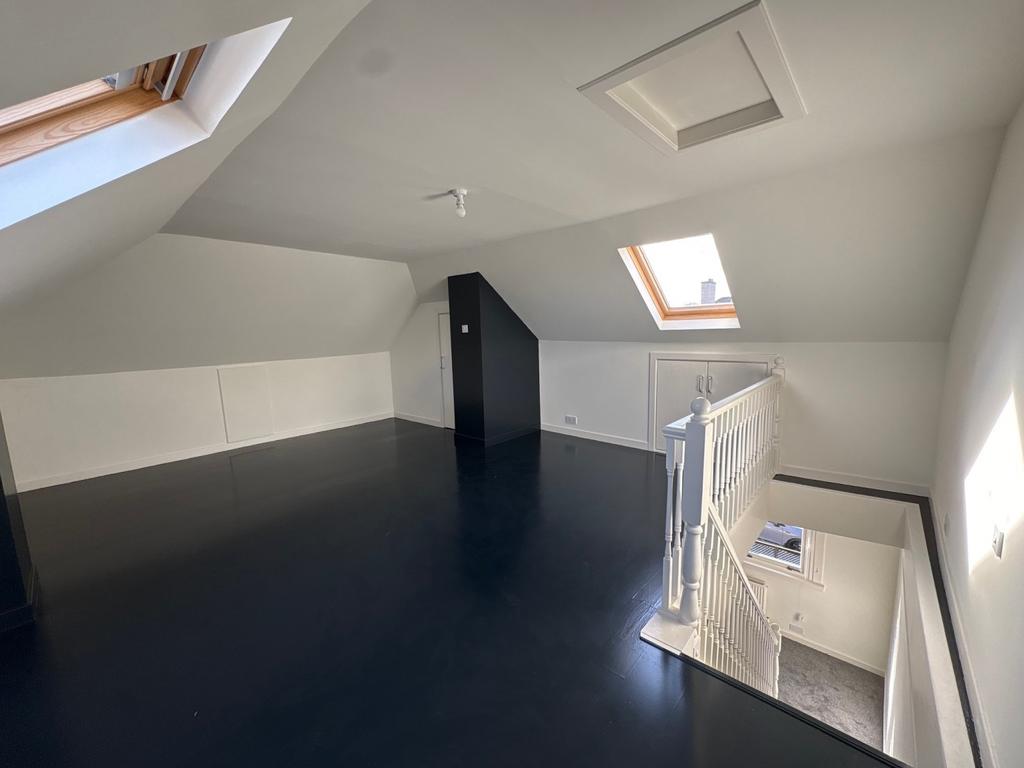 Bedroom 2 2
