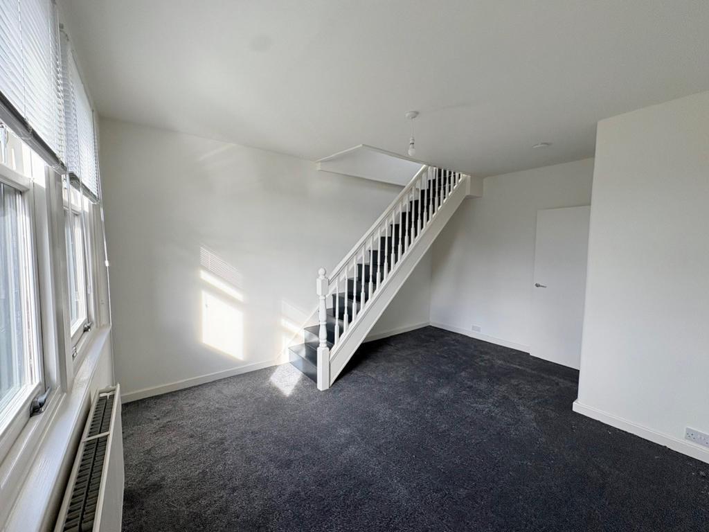 Lounge 3