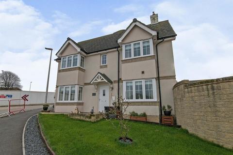 undefined, Cloakham Drive, Axminster