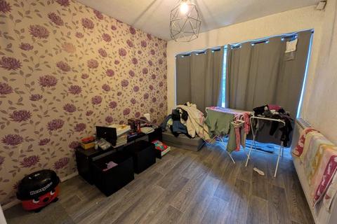 undefined, 28, Perth Avenue Bradford, BD2 1EE