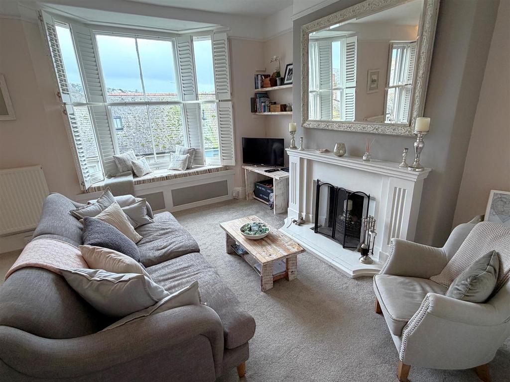 Sitting area.jpg