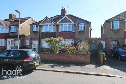 Meadow Road, Watford