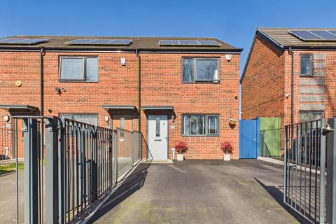 undefined, Wenlock Way, Manchester, M12 5WH