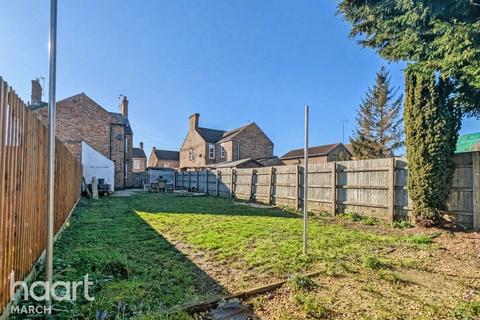 3 bedroom semi-detached house for sale, New Park, March