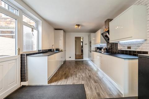 3 bedroom terraced house for sale, Summergangs Road, Hull