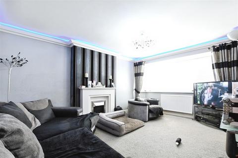 undefined, Ings Road, Hull
