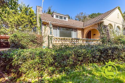 3 bedroom detached bungalow for sale, Kings Avenue, Poole BH14