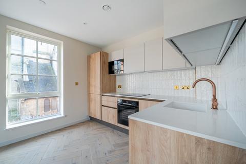 2 bedroom flat to rent, Highgate Road London NW5