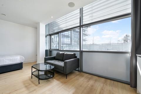 Studio to rent, at GCP - London, Flat 4, Aviator House, 227, Station Road KT15