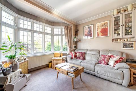 4 bedroom semi-detached house for sale, Woodfield Way, London, N11