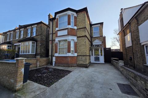 undefined, Croydon CR2
