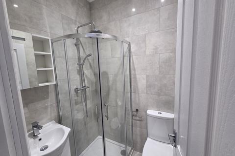 undefined, Croydon CR2